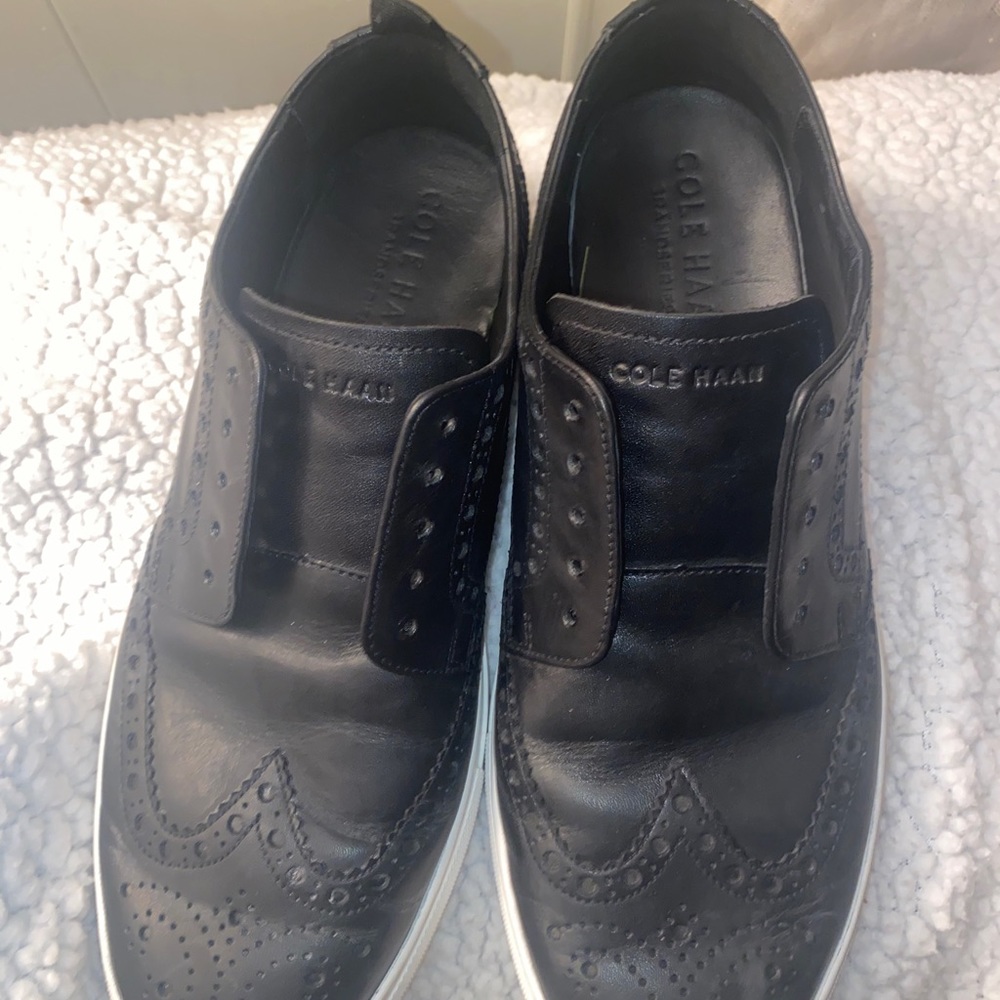Cole Haan Grand Series Winslow Wide Black White  Sz 9.5 Wide C35599 Dress Shoes